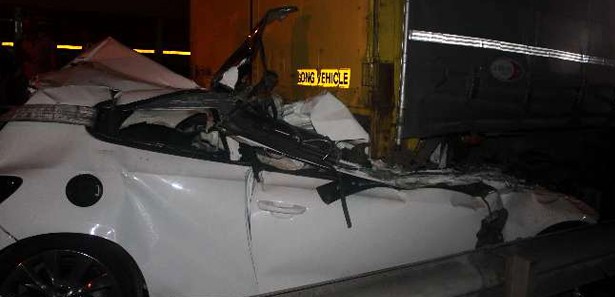 Sivas'ta trafik kazası 2 ölü Sivas'ta trafik kazası 2 ölü