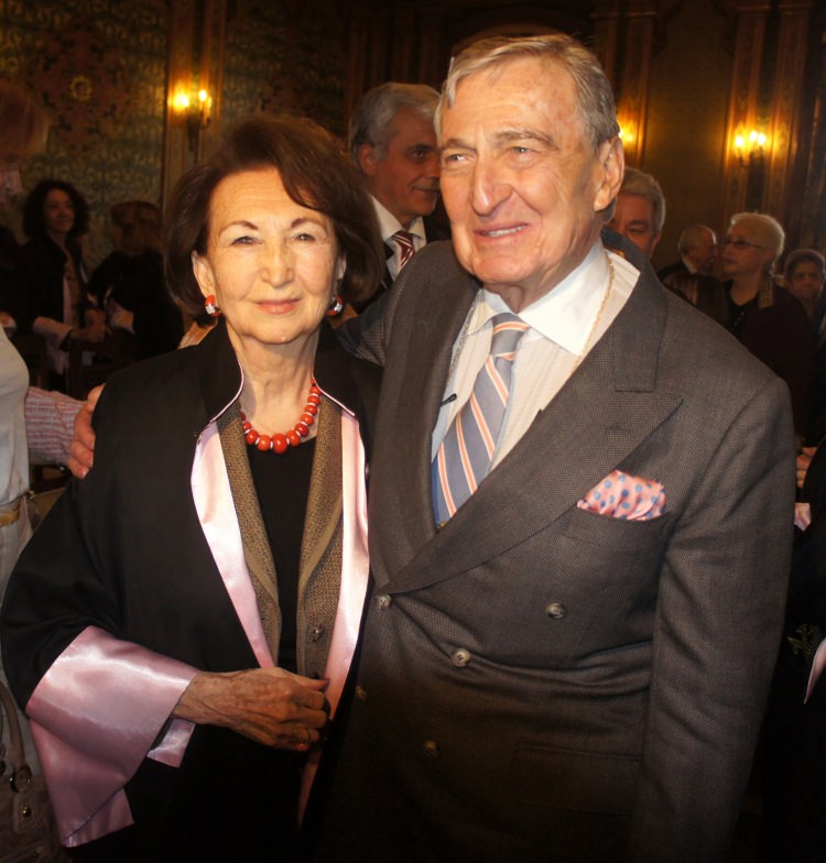 Türkiye&rsquo;nin vergi rekortmenleri belli oldu! - Semahat Sevim Arsel