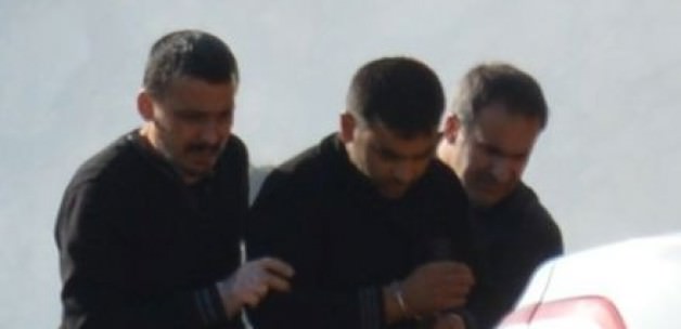 baba_3_yasindaki_cocugunu_doverek_oldurdu_1413807124_9665.jpg