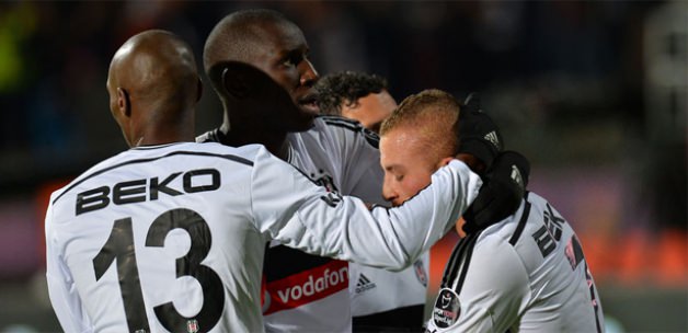 Kartal Demba Ba ile kanatlandı