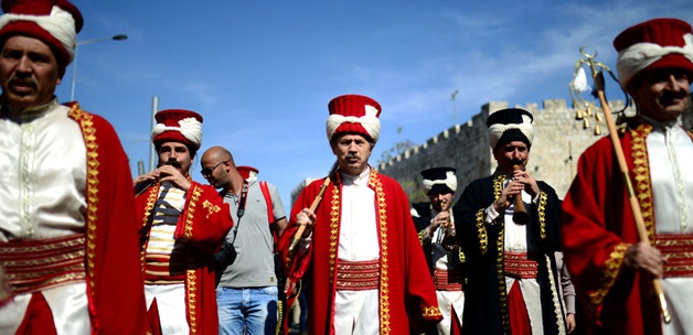 Kudüs’te 97 yıl aradan sonra Mehter çoşkusu yaşandı !