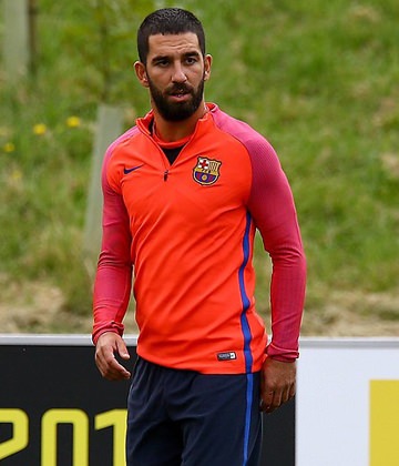 Luis Enrique'den Arda Turan kararı!