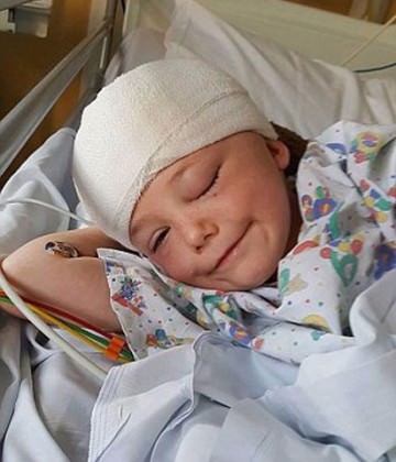 Arkadaşıyla &ccedil;arpışınca beyin kanaması ge&ccedil;irdi