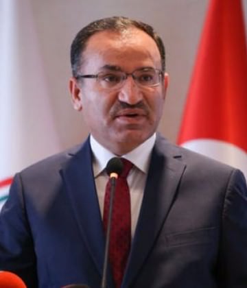 Bozdağ'dan tartışılan tasarı i&ccedil;in yeni a&ccedil;ıklama