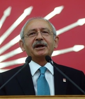 Kardeşi AK Parti'nin y&uuml;r&uuml;y&uuml;ş&uuml;ne katılacak