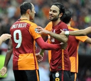 Galatasaray'ın 6 ma&ccedil;tır bileği b&uuml;k&uuml;lm&uuml;yor