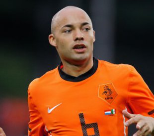 G&uuml;n&uuml;n bombası! İnternette kul&uuml;p arıyor