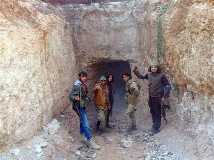 DEAŞ'ın tünelleri ve bombalı aracı görüntülendi!