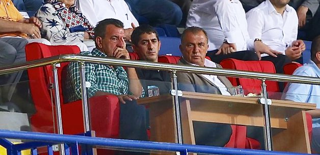terim_once_bilice_sonra_yanala_gitti_1407582197_637.jpg